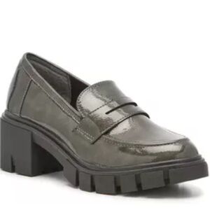 Crown Vintage Black Chunky Sole Loafers y2k sage greyish green 9.5
